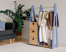 Last inn bildet i Galleri-visningsprogrammet, Montessori skap / praktisk klesskap for å lære å kle på seg selv