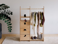 Last inn bildet i Galleri-visningsprogrammet, Montessori skap / praktisk klesskap for å lære å kle på seg selv