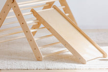 Last inn bildet i Galleri-visningsprogrammet, Sammenleggbar Klatrestativ med sklie i bjørk tre
