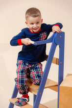 Last inn bildet i Galleri-visningsprogrammet, Smarte møbler til å spare lagrinsplass på kjøkkenet til barn