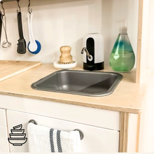 Last inn bildet i Galleri-visningsprogrammet, Vanndispenser til lekekjøkken / Vannpumpe