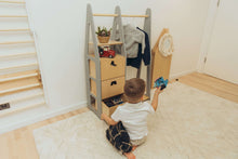 Last inn bildet i Galleri-visningsprogrammet, Montessori skap / praktisk klesskap for å lære å kle på seg selv GREY
