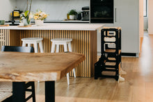 Last inn bildet i Galleri-visningsprogrammet, Kjøkkenhjelper 4 i 1 BLACK - Baby spisebord / Bord + barnestol / Sklie