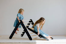 Last inn bildet i Galleri-visningsprogrammet, Sammenleggbar Klatrestativ med sklie i bjørk tre