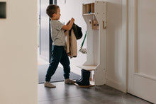 Last inn bildet i Galleri-visningsprogrammet, Entremøbler til barn / barneskap / knaggrekke / oppbevaring barneklær