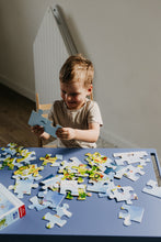 Last inn og spill av video i Gallerivisningen, praktisk bord til barn som klappes sammen