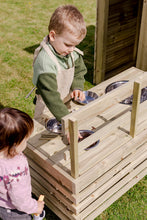 Last inn bildet i Galleri-visningsprogrammet, Stor sølekjøkken til barn - utendørs lekekjøkken i tre