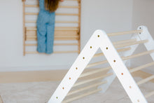 Last inn bildet i Galleri-visningsprogrammet, Sammenleggbar Klatrestativ med sklie i bjørk tre