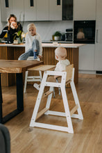 Last inn bildet i Galleri-visningsprogrammet, Høy spisestol til barn i bjørk tre / kjøkkenstol til baby / bruk den med eller uten spisebord