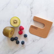 Last inn bildet i Galleri-visningsprogrammet, Barnekniv til små hender montessori kokkekniv