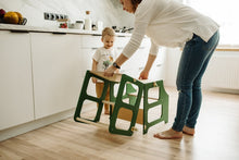 Last inn bildet i Galleri-visningsprogrammet, barnemøbler smarte bord og stoler grønn farge
