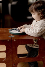 Last inn bildet i Galleri-visningsprogrammet, Multifunksjonell Montessori Kjøkkenhjelper 2 i 1 Walnut - Limited Edition
