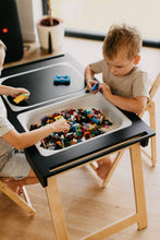 Last inn bildet i Galleri-visningsprogrammet, IKEA kasser barnebord
