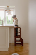 Last inn bildet i Galleri-visningsprogrammet, Multifunksjonell Montessori Kjøkkenhjelper 2 i 1 Walnut - Limited Edition

